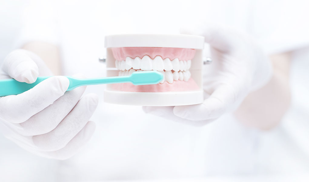 “自分の歯で生涯ずっと快適に暮らす”ための歯科予防処置